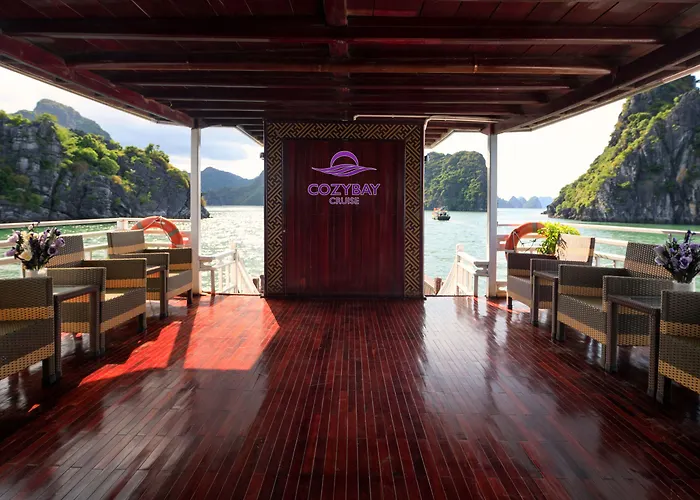 Cozy Bay Cruise 3*